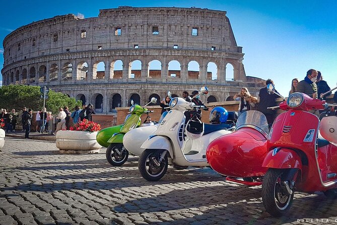 Vespa side car rome 5